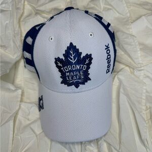 YOUTH Size Toronto Maple Leafs Hat